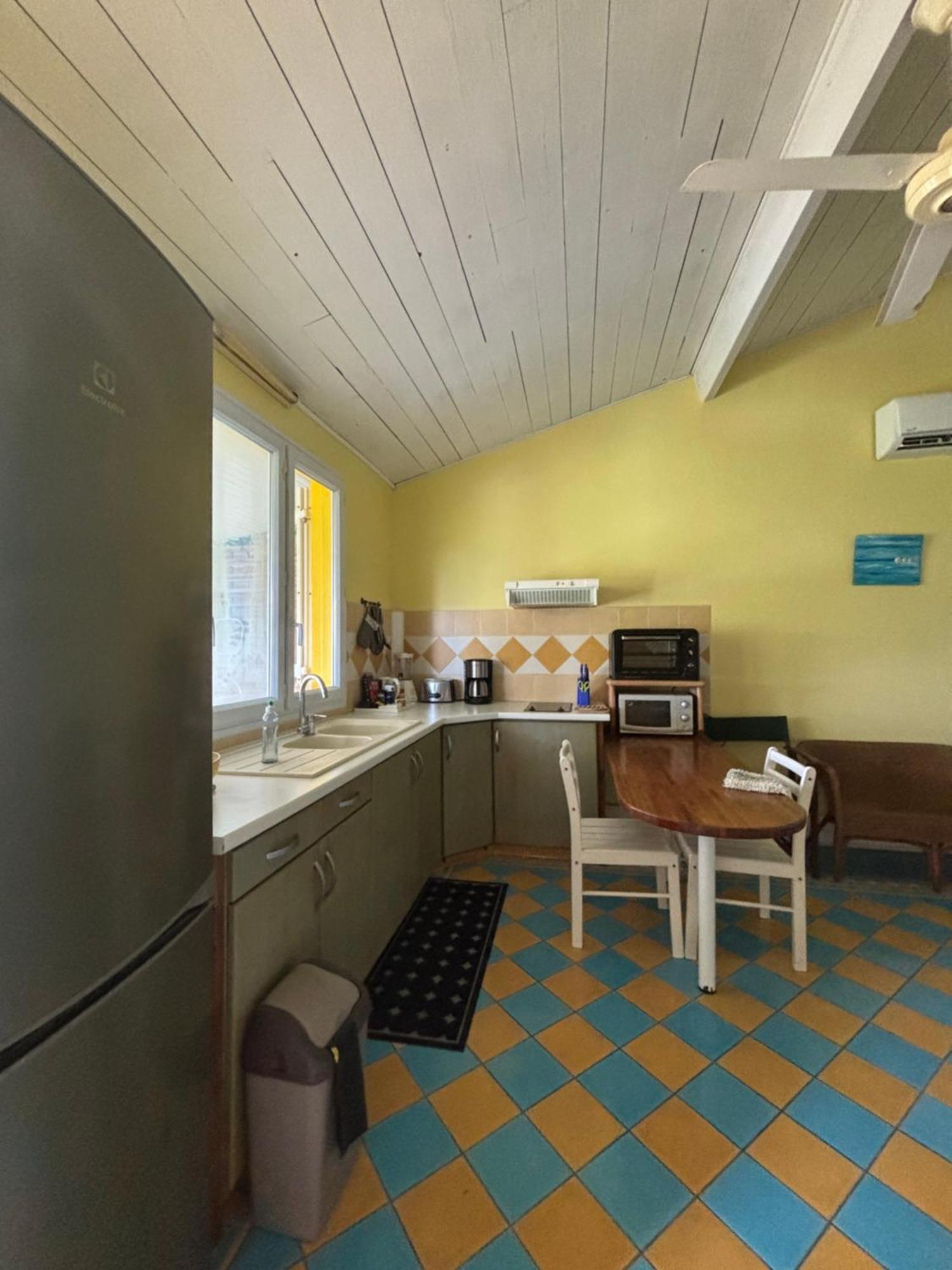 デエエ Habitation Pineauヴィラ エクステリア 写真